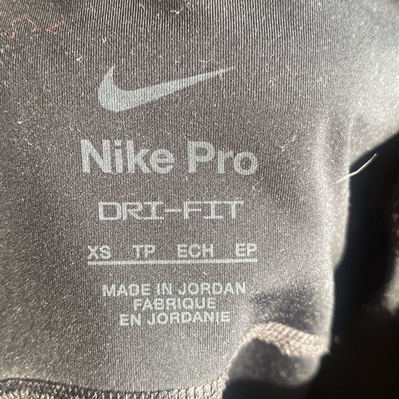 Nike pro leggings - Picture 3 of 3